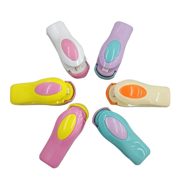 Kitchen Accessories Tools Mini Portable Food Clip Heat Sealing Machine Sealer Home Snack Bag Sealer Kitchen Gadget Item
